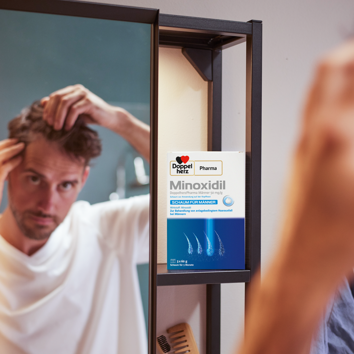 Minoxidil DoppelherzPharma Männer 50 mg/g Schaum zur Anwendung auf der Kopfhaut