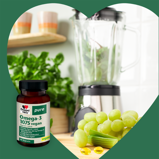 Doppelherz Pure Omega-3 Produkt im Vordergrund einer Küche 
